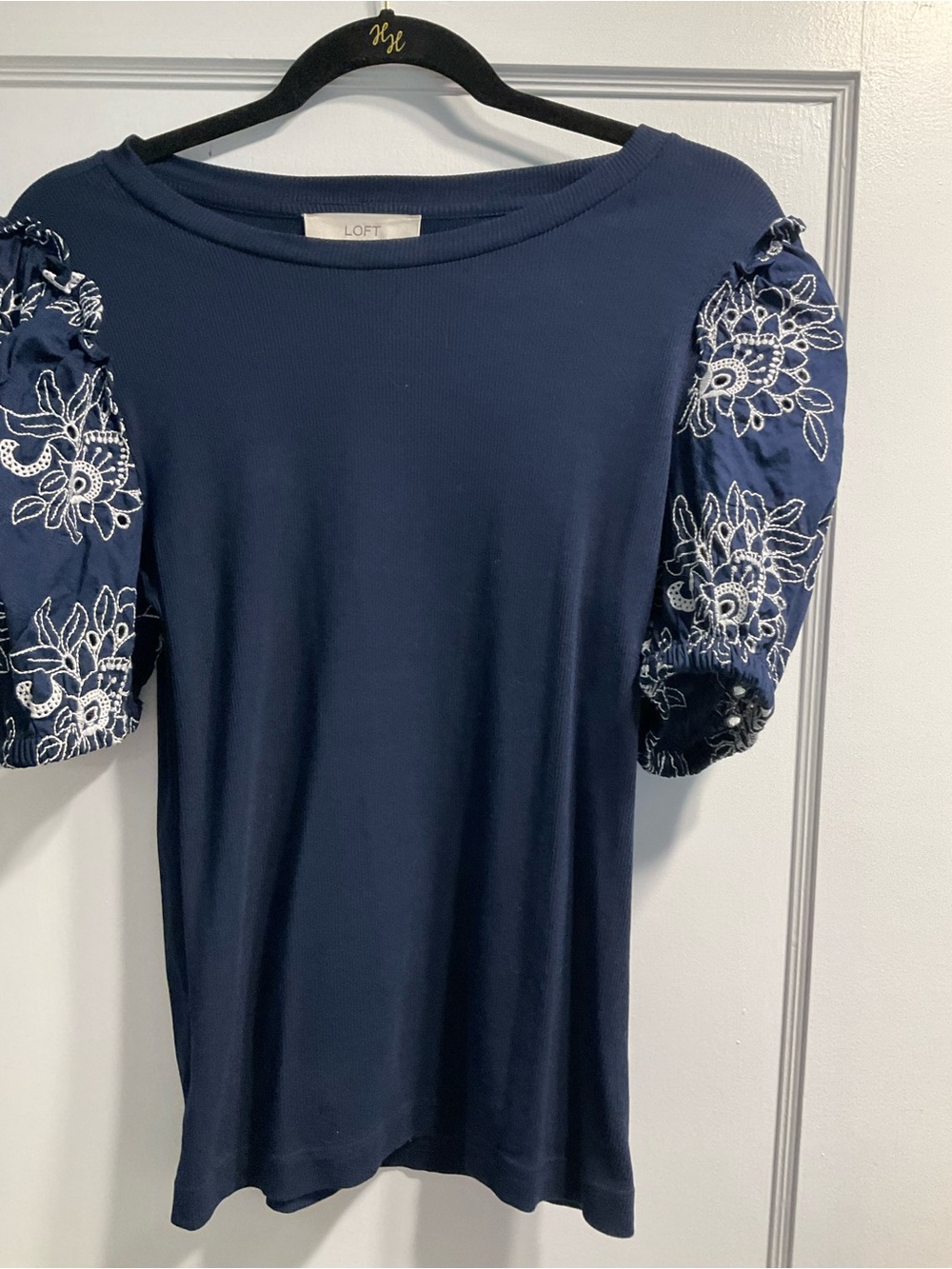 LOFT Navy Puff Sleeve Tee with White Embroidery